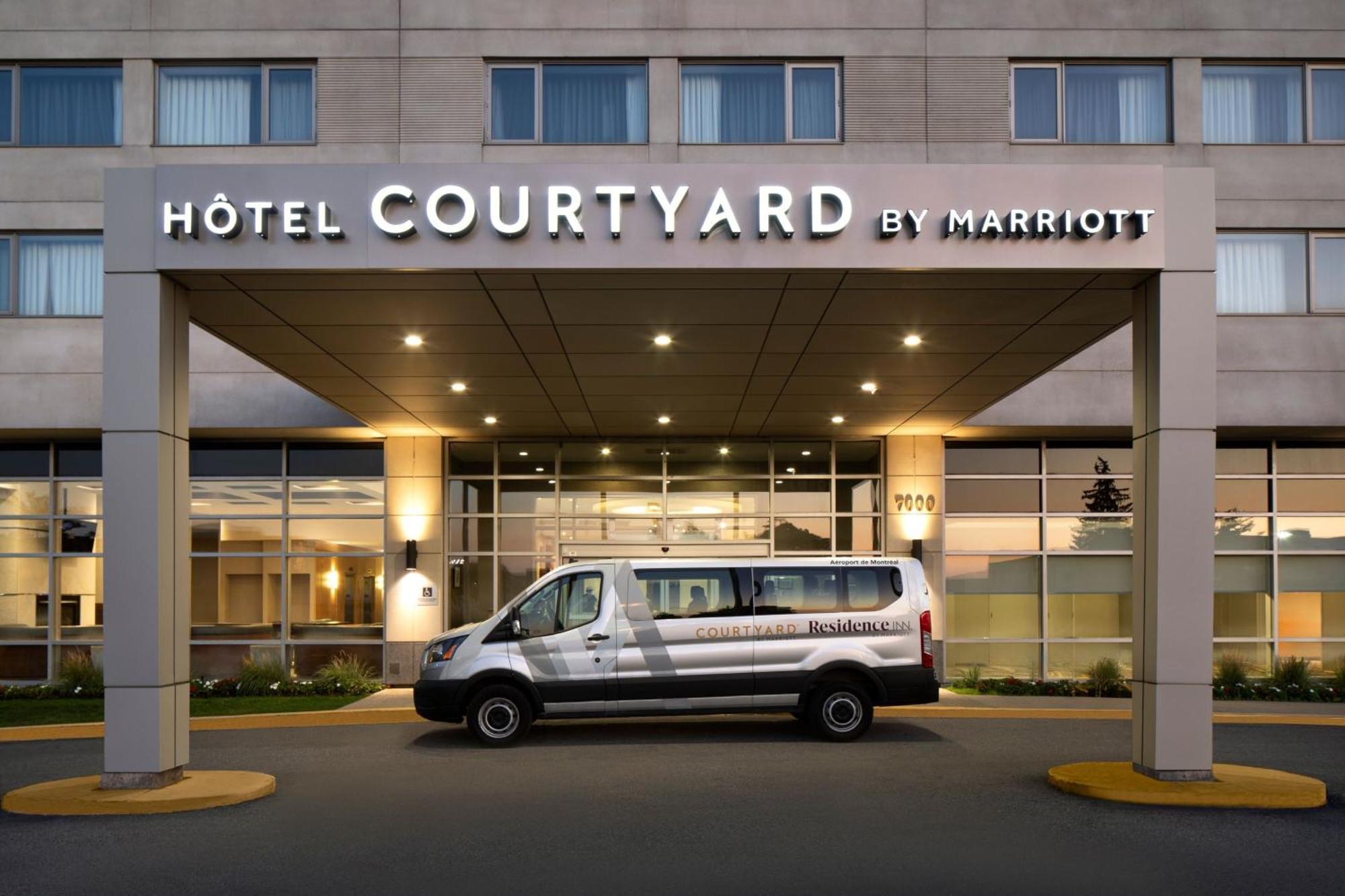 Courtyard By Marriott Montreal Airport Hotel Dorval Exterior photo